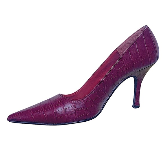 Expressions Pointy Toe Heels Faux Alligator Pumps 3.25 in Red Wine Women SZ 8 - Picture 1 of 16
